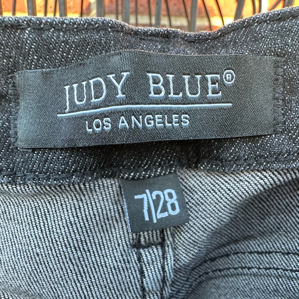 Judy Blue Skinny Fit Fade Black Denim Jean Hi-Waist Hem Stretch Streetwear 7/28 - Picture 3 of 15